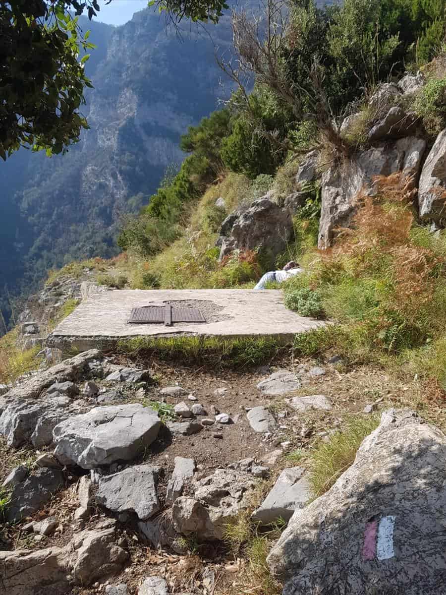 Cadavere in costiera amalfitana, trovato morto escursionista francese