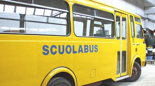 scuolabus-rubato-mercato-san-severino-ritrovato-bracigliano