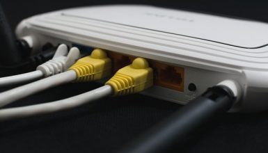 modem linea internet connessione