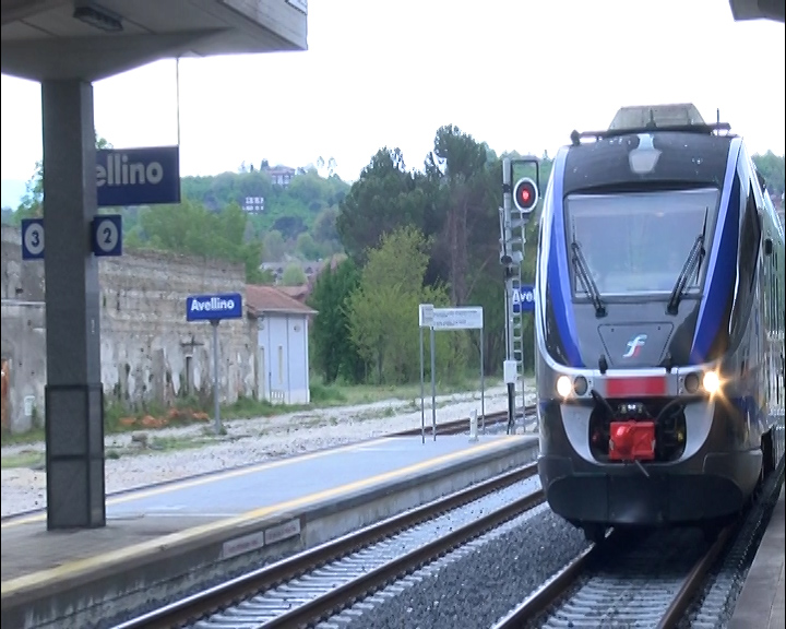 sospensione-linea-ferroviaria-salerno-avellino-benevento
