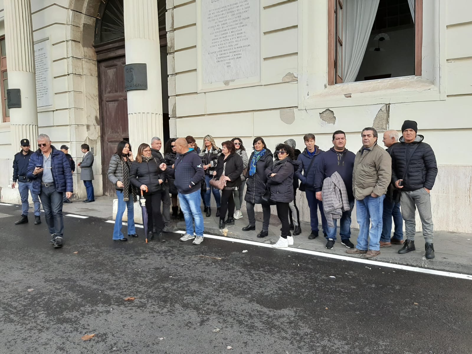 consorzio-bacino-salerno-2-protesta-provincia-25-novembre
