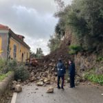 maltempo-amalfi-frana-statale-163-crollo-albero