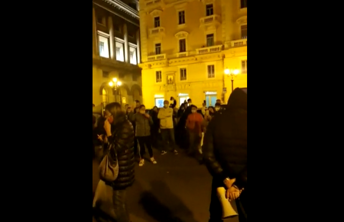 protesta-salerno-lockdown