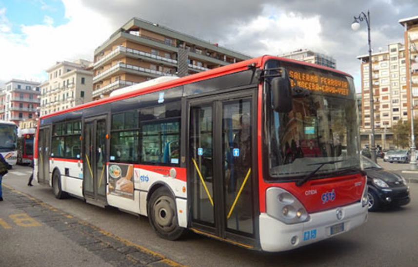 trasporto-scolastico-provincia-salerno-orari-autobus