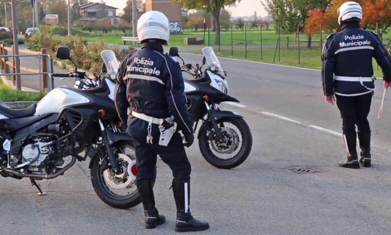 concorso-campagna-agenti-polizia-municipale-motociclisti