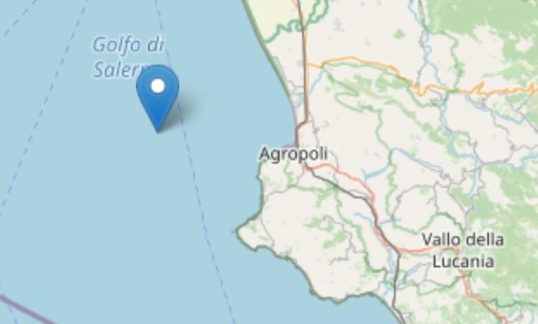 terremoto oggi Golfo di Salerno