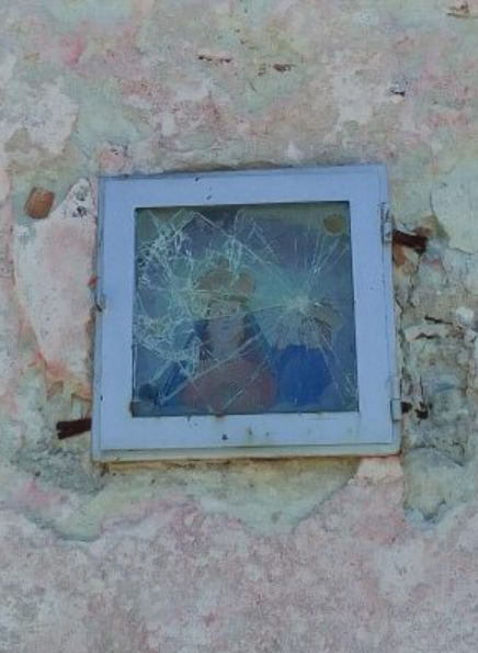 sala consilina rotto vetro edicola