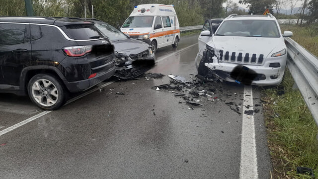 incidente auto mingardina Centola Celle di Bulgheria