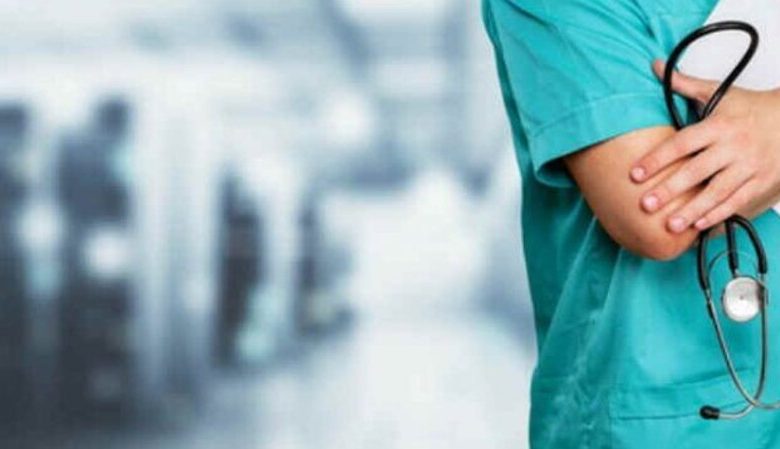 infermiere pugno ospedale nocera inferiore