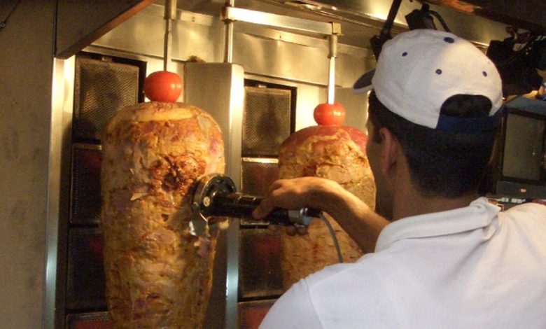 cava de tirreni carne priva tracciabilità chiuso negozio kebab