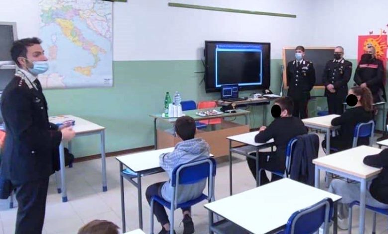 violenza genere incontro scuola carabinieri