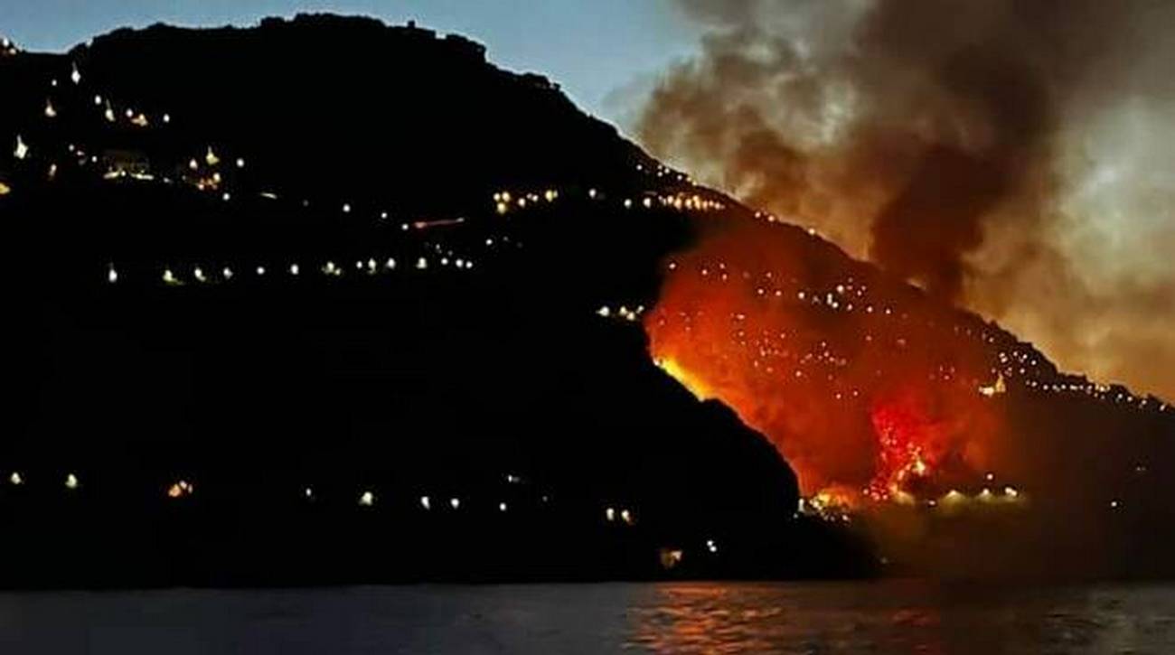 incendi-costiera-amalfitana-estate-2023-cosa-succede