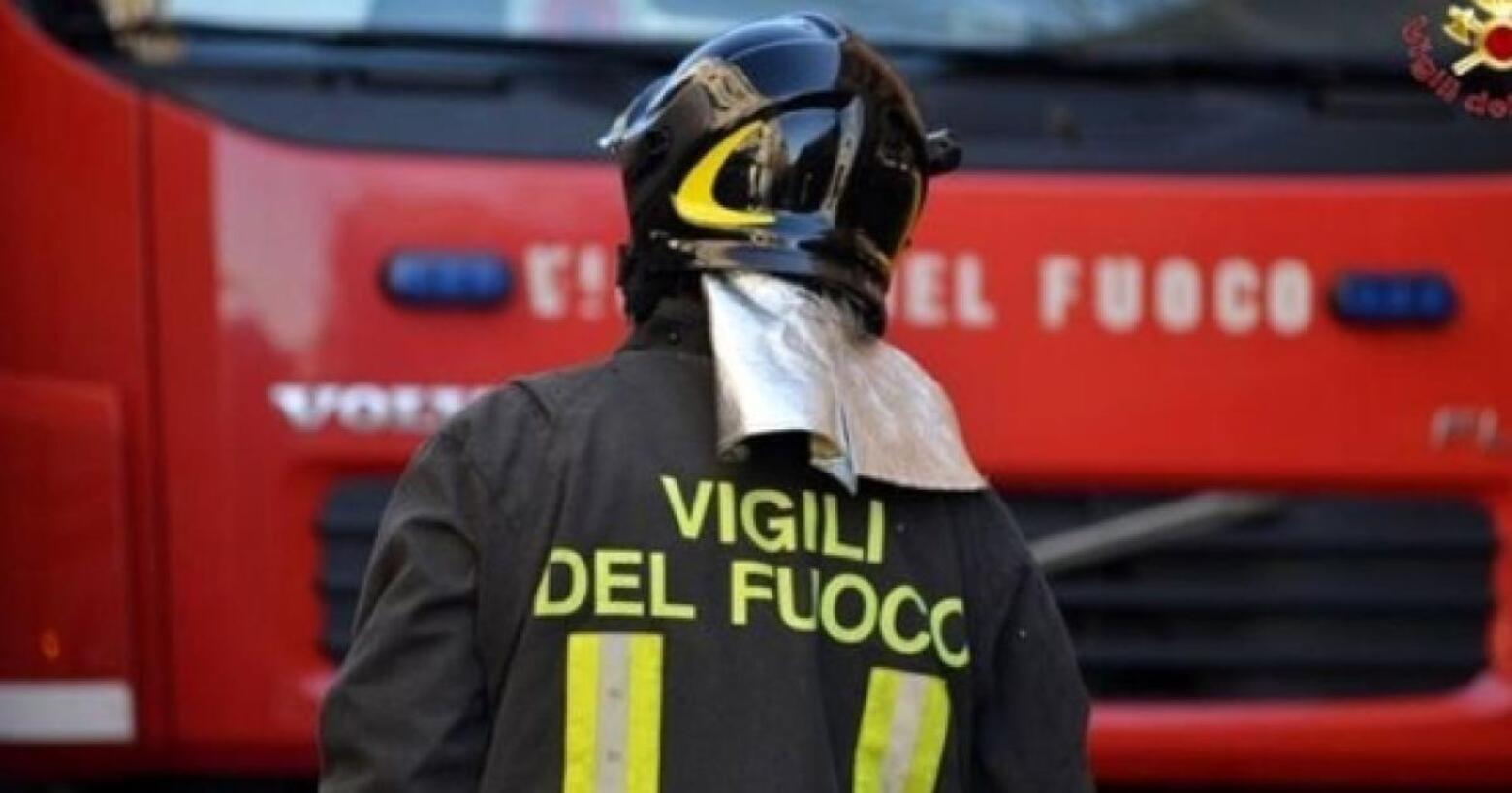 Incendio Montecorvino Rovella
