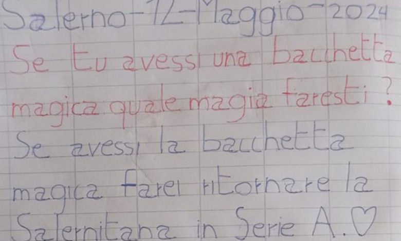 "Se tu avessi una bacchetta magica quale magia faresti? Farei ritornare la Salernitana in Serie A": è il compito di Mattia, un piccolo tifoso granata di 7 anni